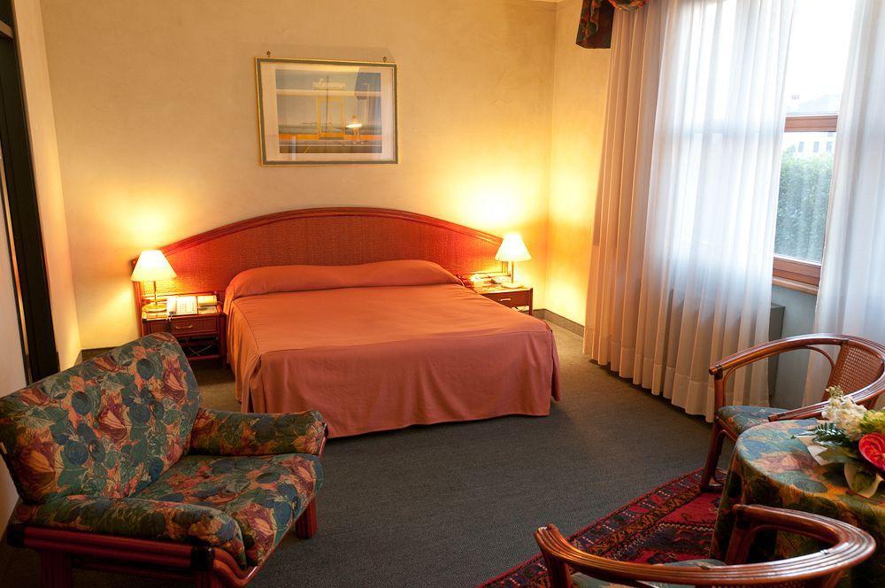 Hotel Villa Isabela SantʼAngelo Exterior foto